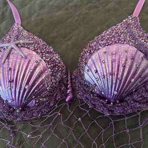 CUSTOM HAND MADE SEA SHELL MERMAID BRA - Perfect for Ariel costume